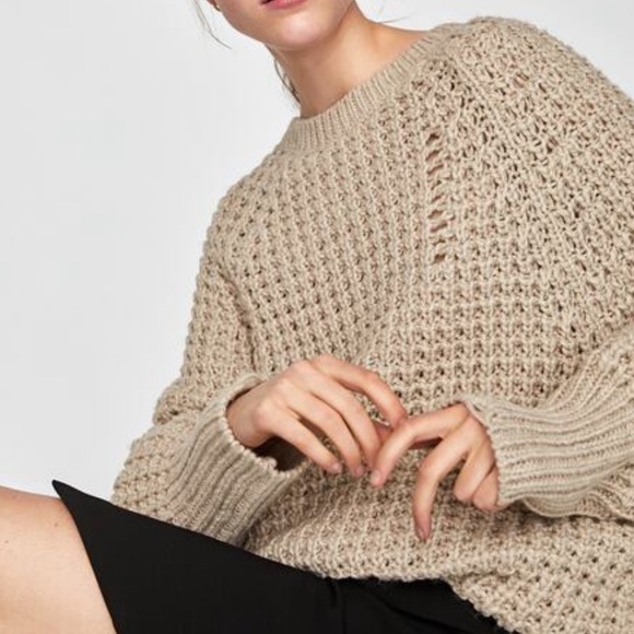 Zara Knit Sweater - Picture 4 of 9